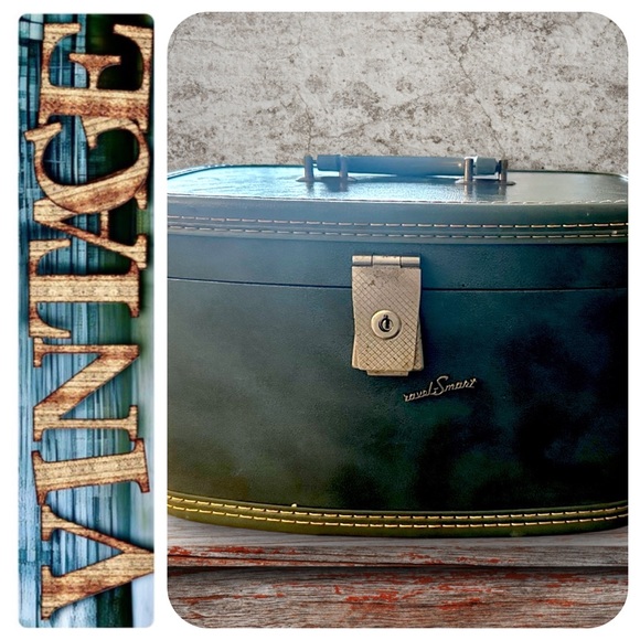 Lady Baltimore Bags 95s Vintage Lady Baltimore Travel Smart Cosmetic Train Case Blue